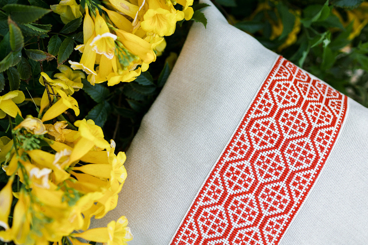 Tatreez Pillow - Palestinian Red