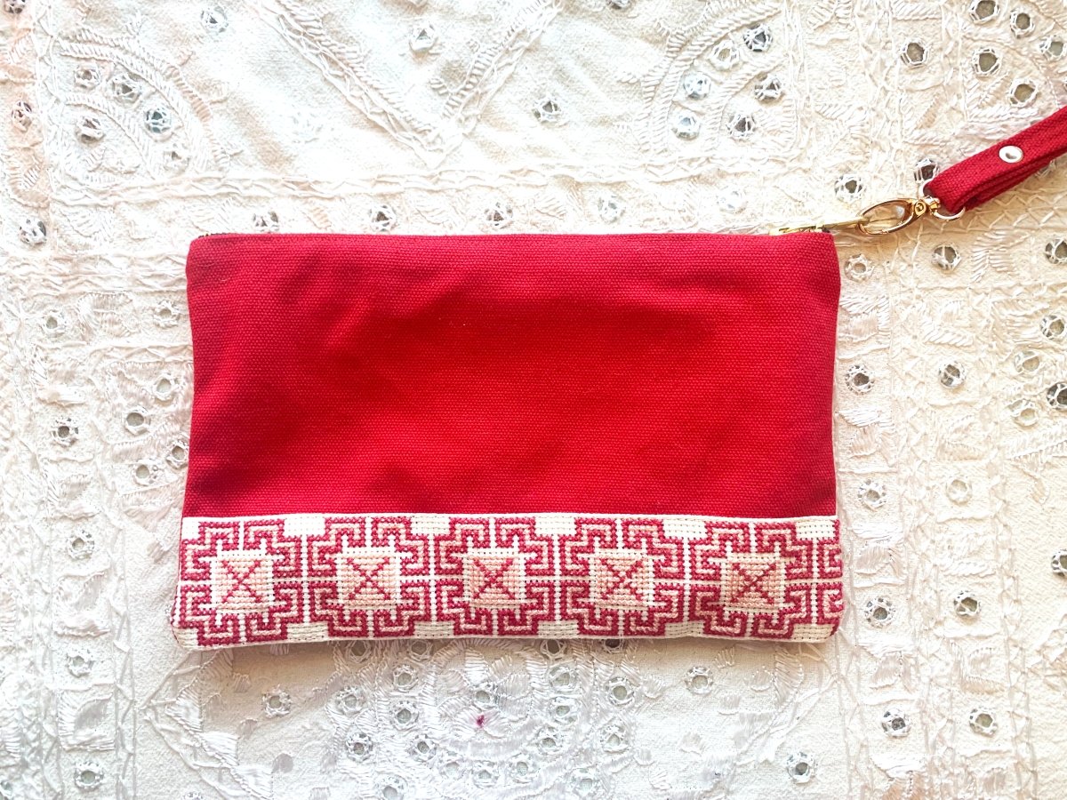 Accessories Holiday Gift Box - Red Tatreez Pouch - Darzah