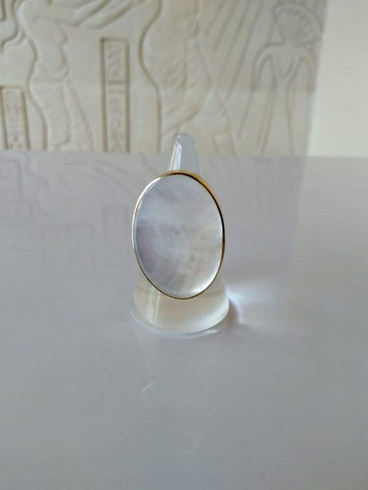 Mix Of Metals Oval Sea-Shell Ring Brass Gold Plated 18K