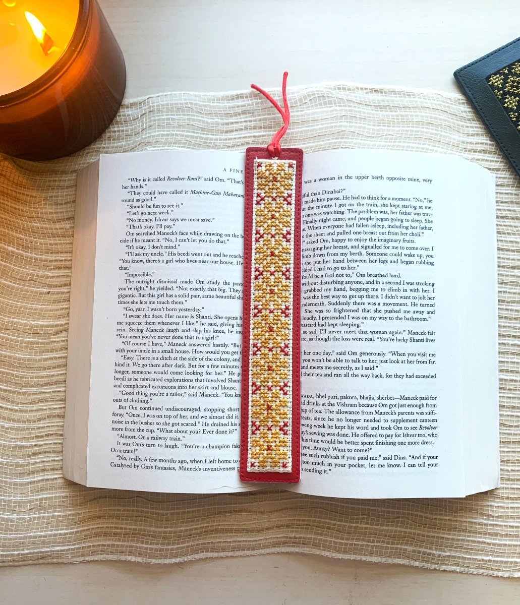 Tatreez Bookmark - Darzah