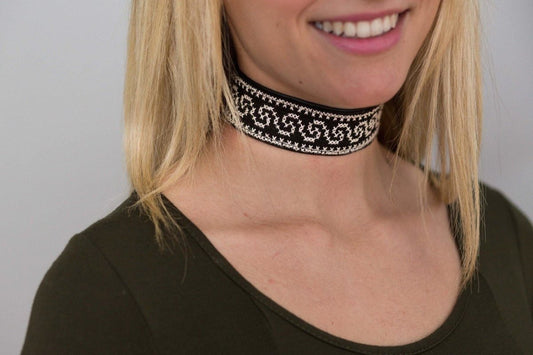 Tatreez Choker - Ecru - Darzah